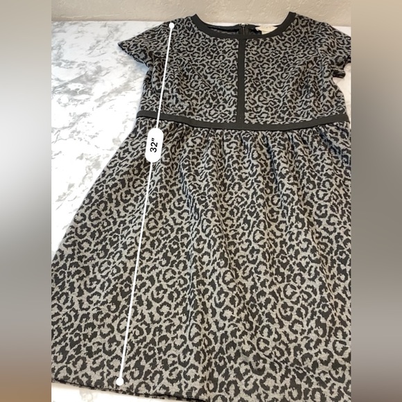 Loft Black & Gray Leopard Print Fit & Flare Dress Size 0 XSmall - Picture 8 of 17